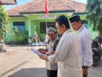 laksanakan pengukuran tanah